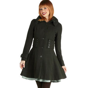 ModCloth Importance of Being Forest coat green XL